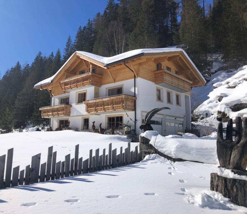 Feichterhof Apartment Riva di Tures Bagian luar foto